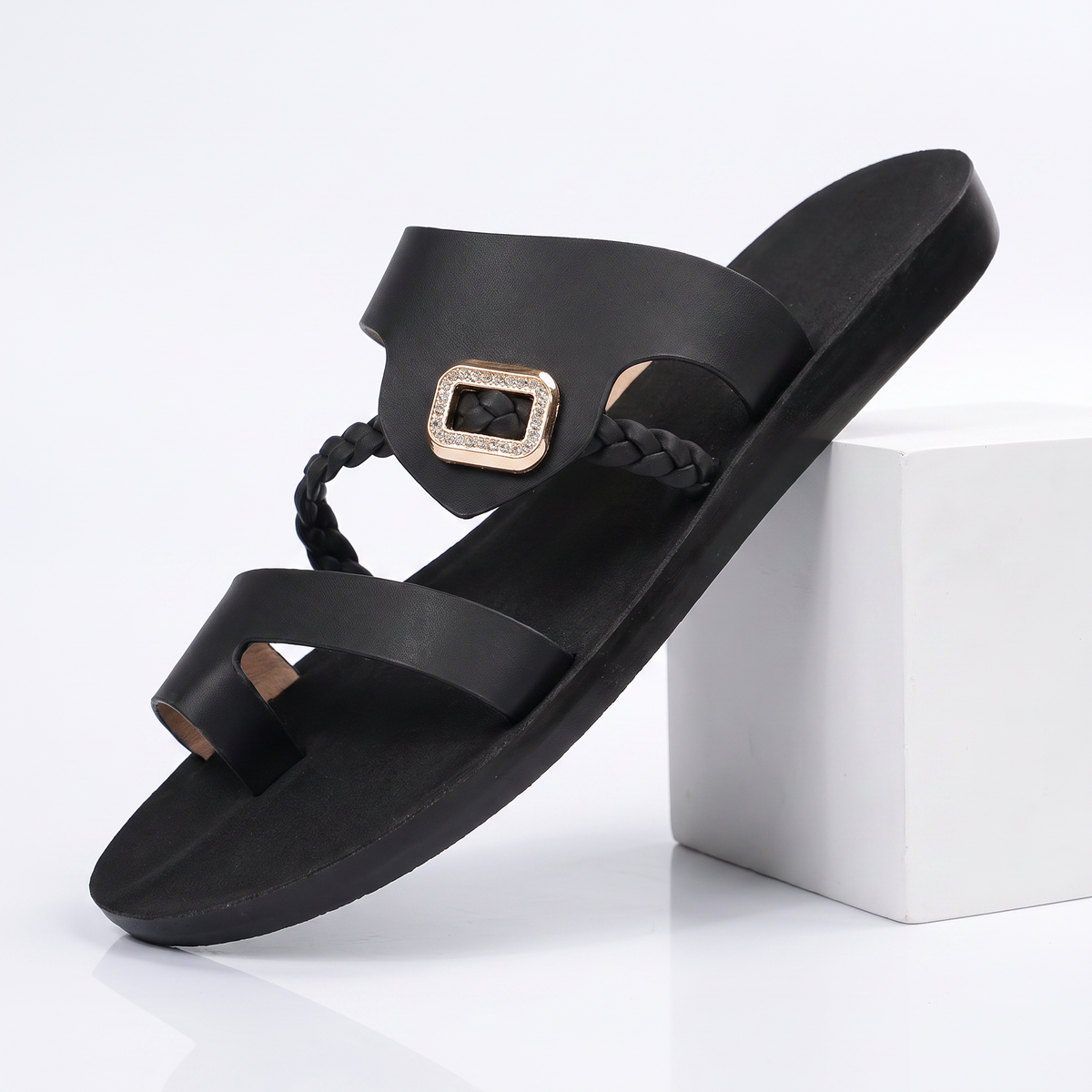 Solea Sandals