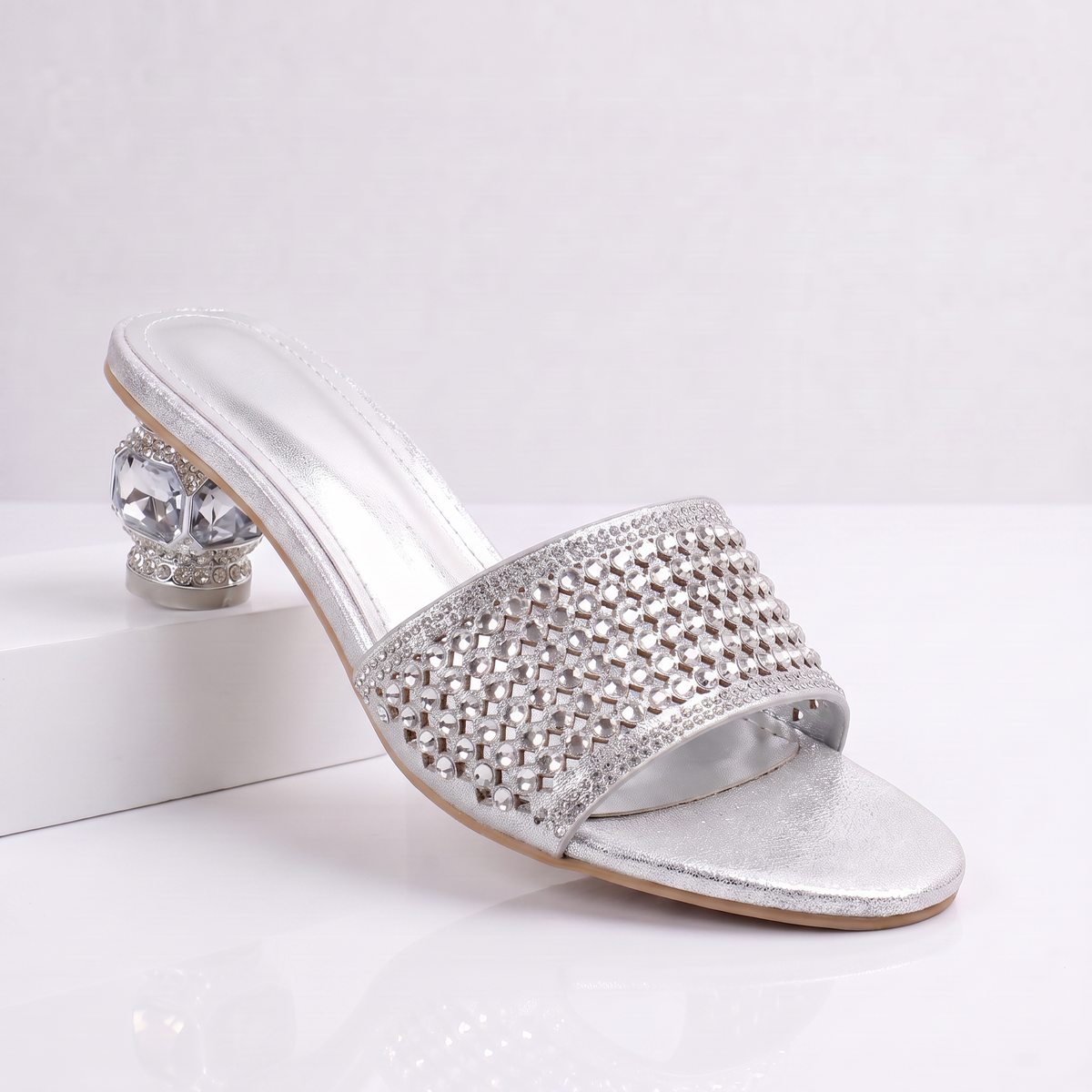 Luciana Heels
