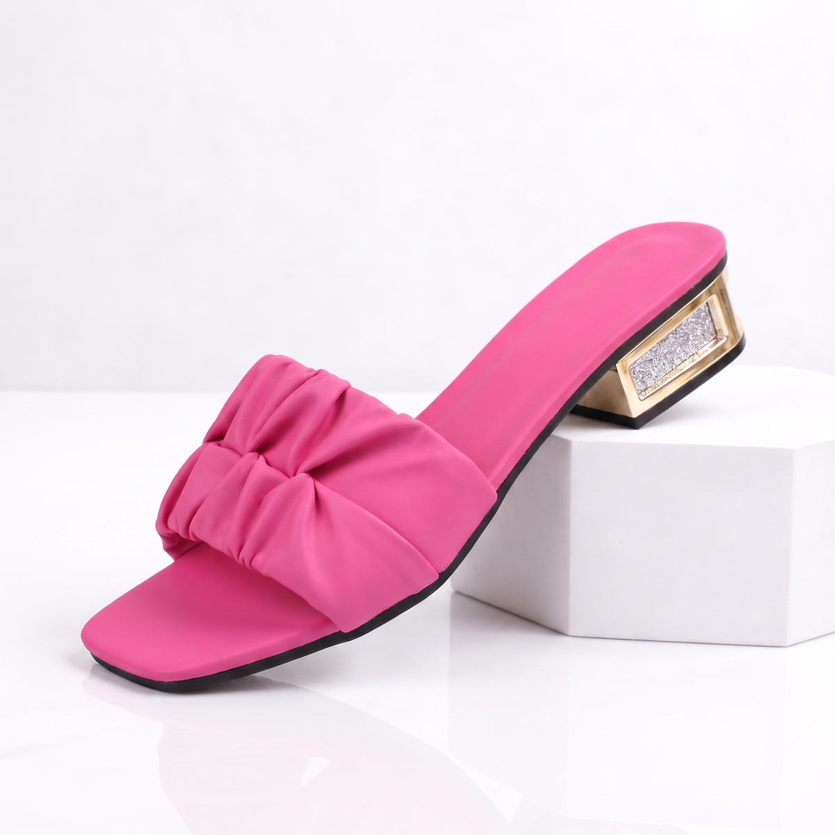 Isadora Slides